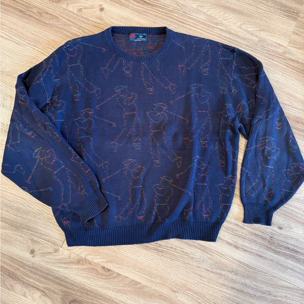 Stylish Navy Crewneck Sweater with Pattern
